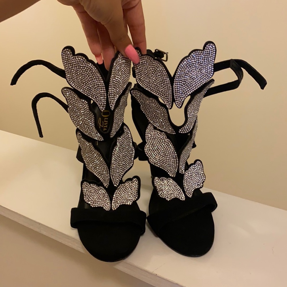 Black heels with silver